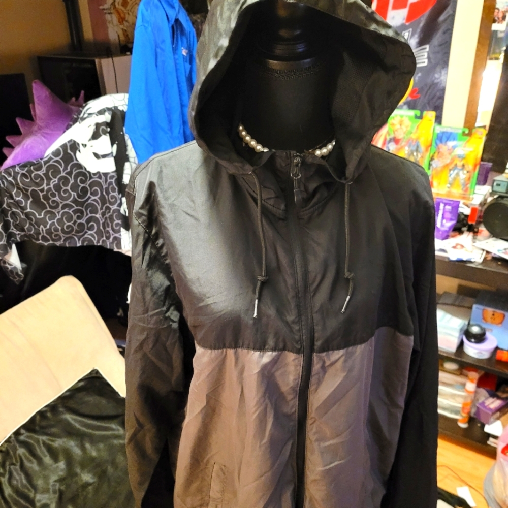 Independent Mens windbreaker size medium/large